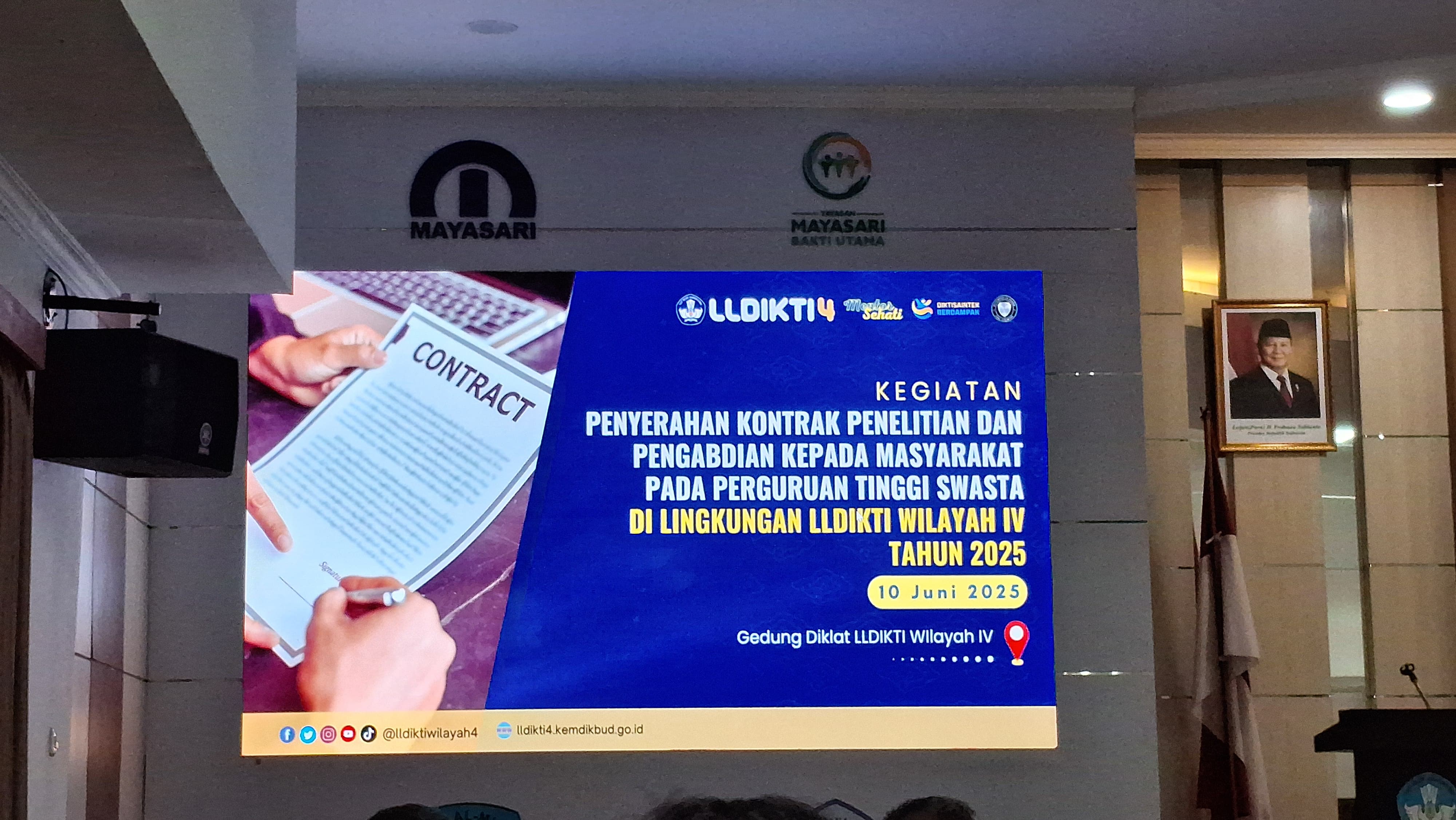 Penandatangan Kontrak Penelitian dan Pengabdian di Lingkungan LLDIKTI Wilayah IV Tahun 2025